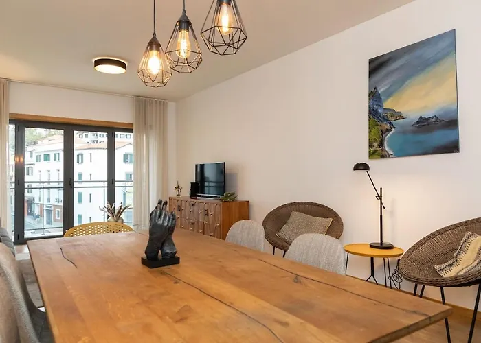 Apartment October 5th Collection By Rent-a-key *