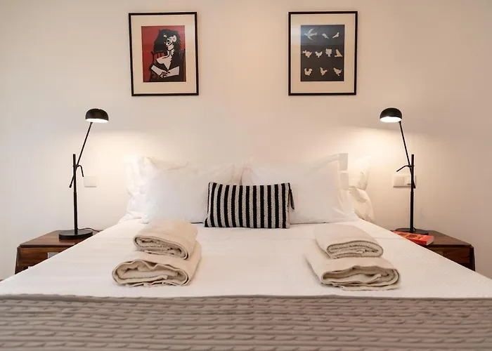 Daire October 5th Collection By Rent-a-key *