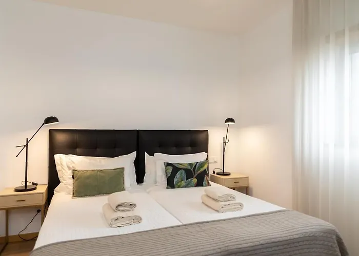 Daire October 5th Collection By Rent-a-key